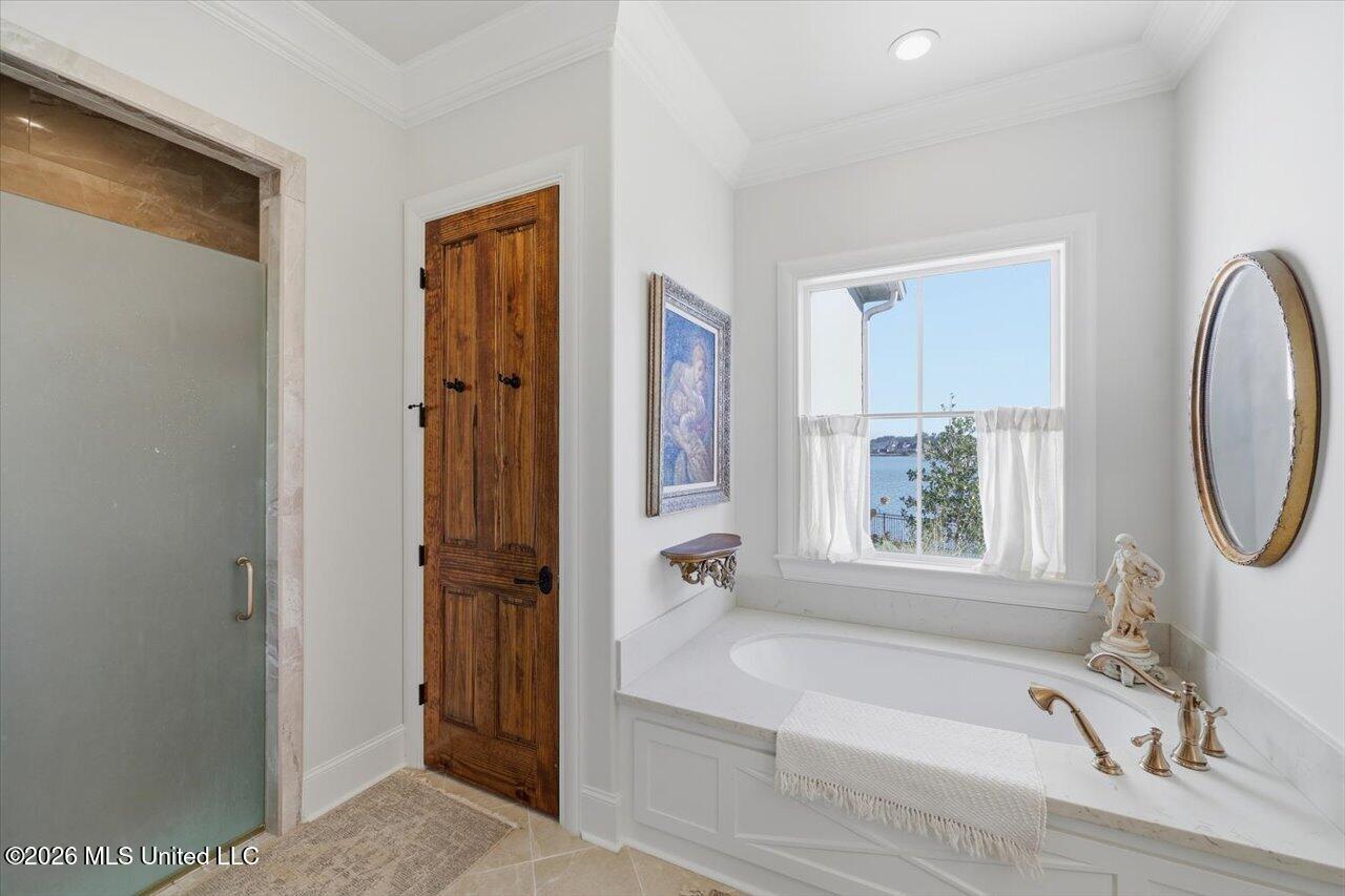 104 Lake Cove