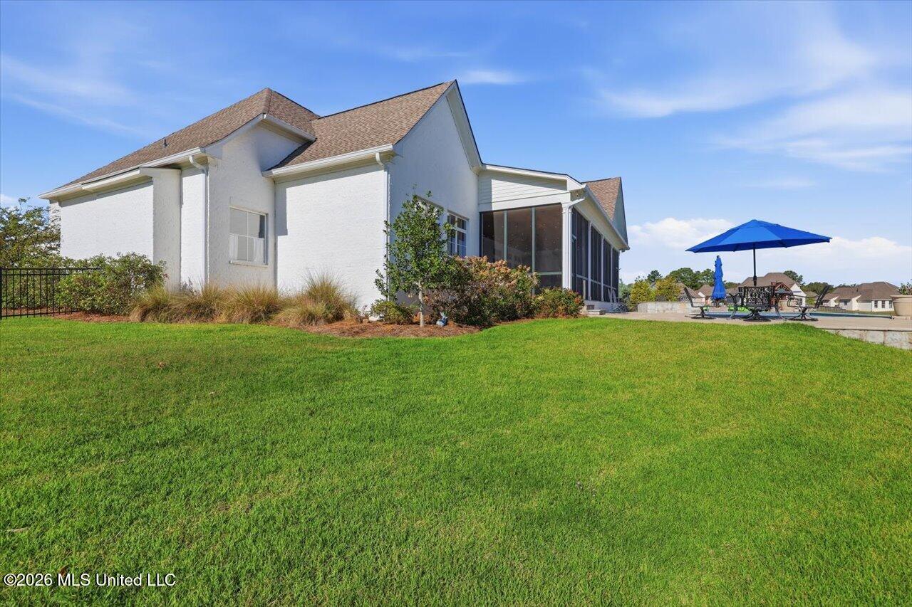 104 Lake Cove