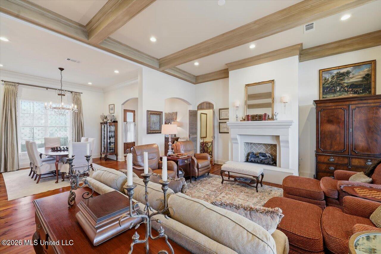 104 Lake Cove