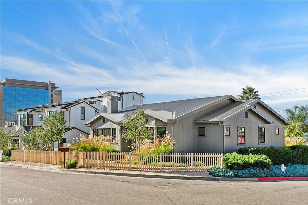 337 Holmwood Drive