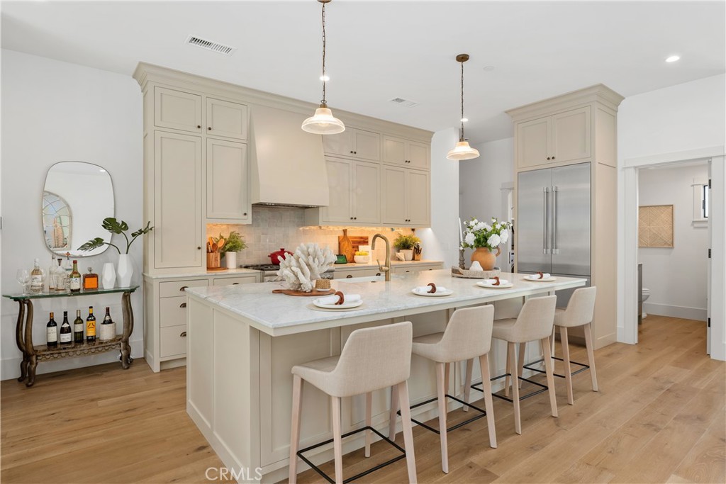 337 Holmwood Drive