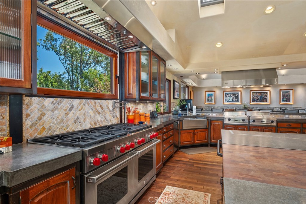 7626 E Saddlehill Trail