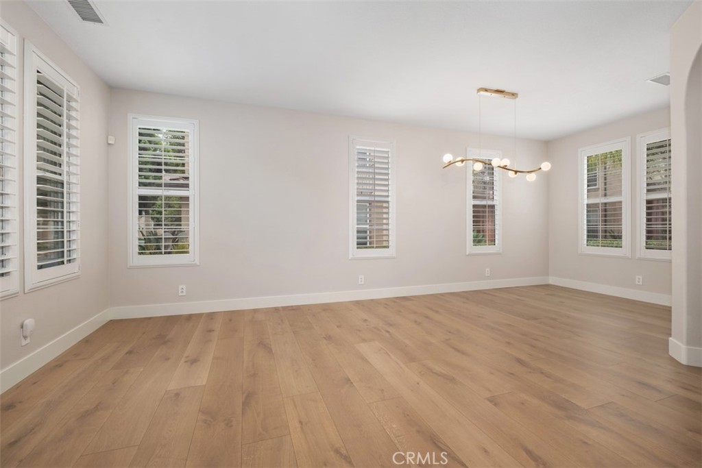 218 Tall Oak