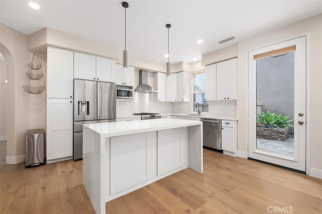 218 Tall Oak