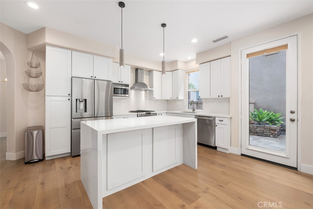 218 Tall Oak