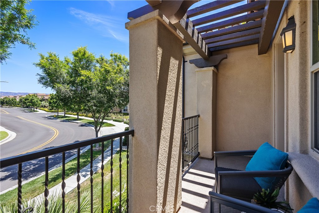 244 Rose Arch