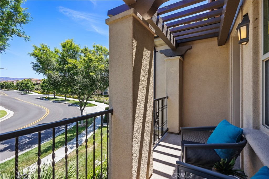 244 Rose Arch