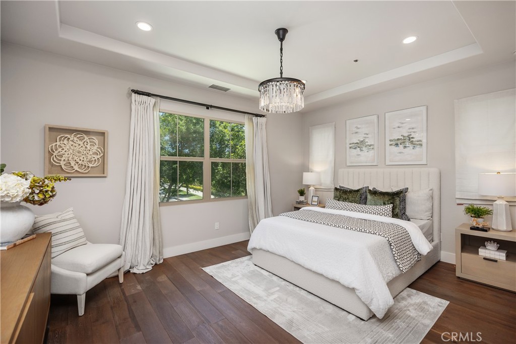 244 Rose Arch