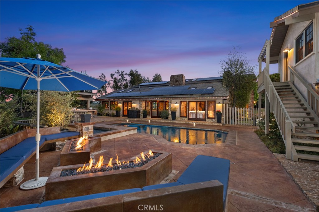 7626 E Saddlehill Trail