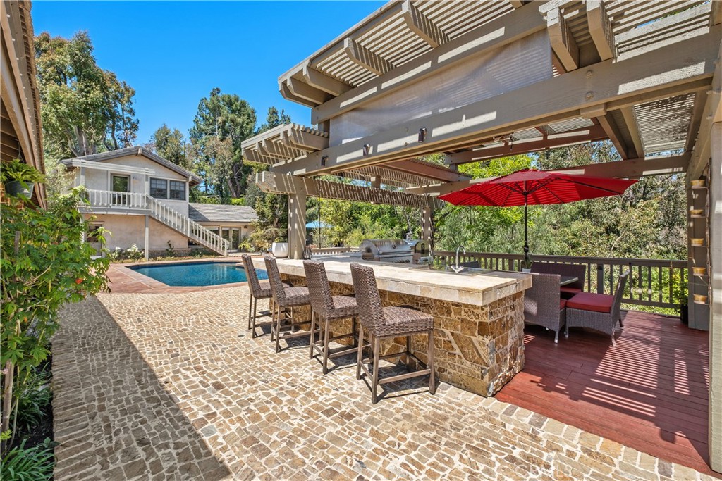 7626 E Saddlehill Trail