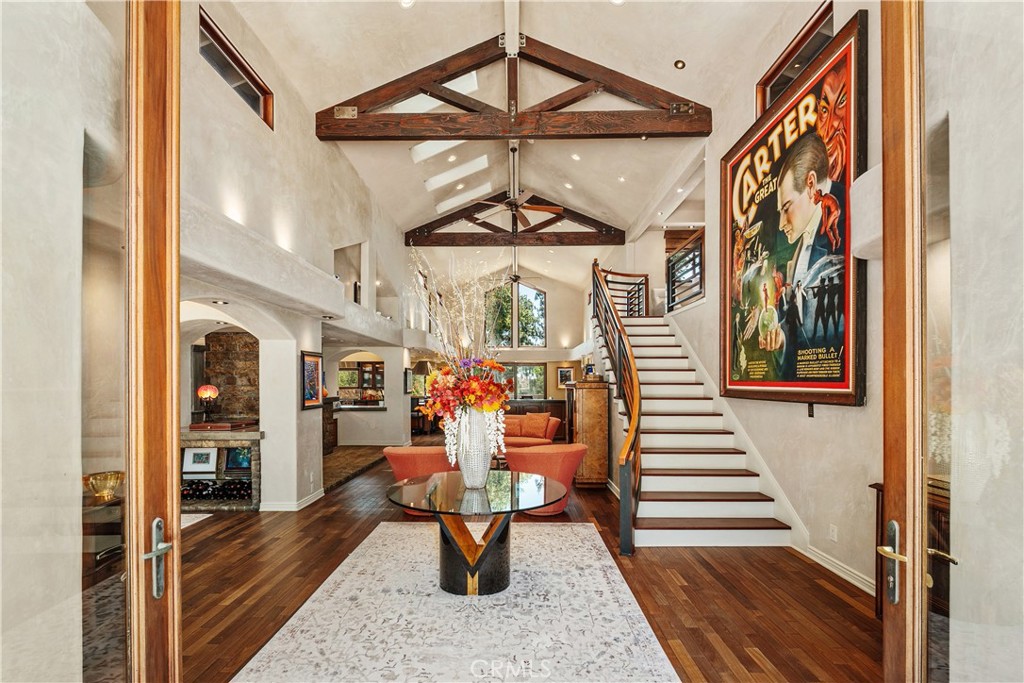 7626 E Saddlehill Trail