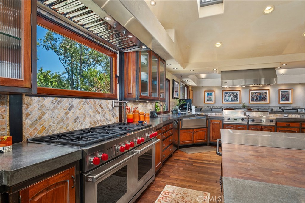 7626 E Saddlehill Trail