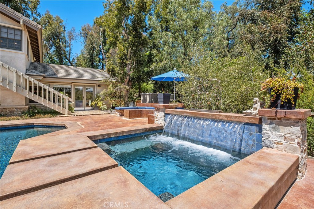 7626 E Saddlehill Trail