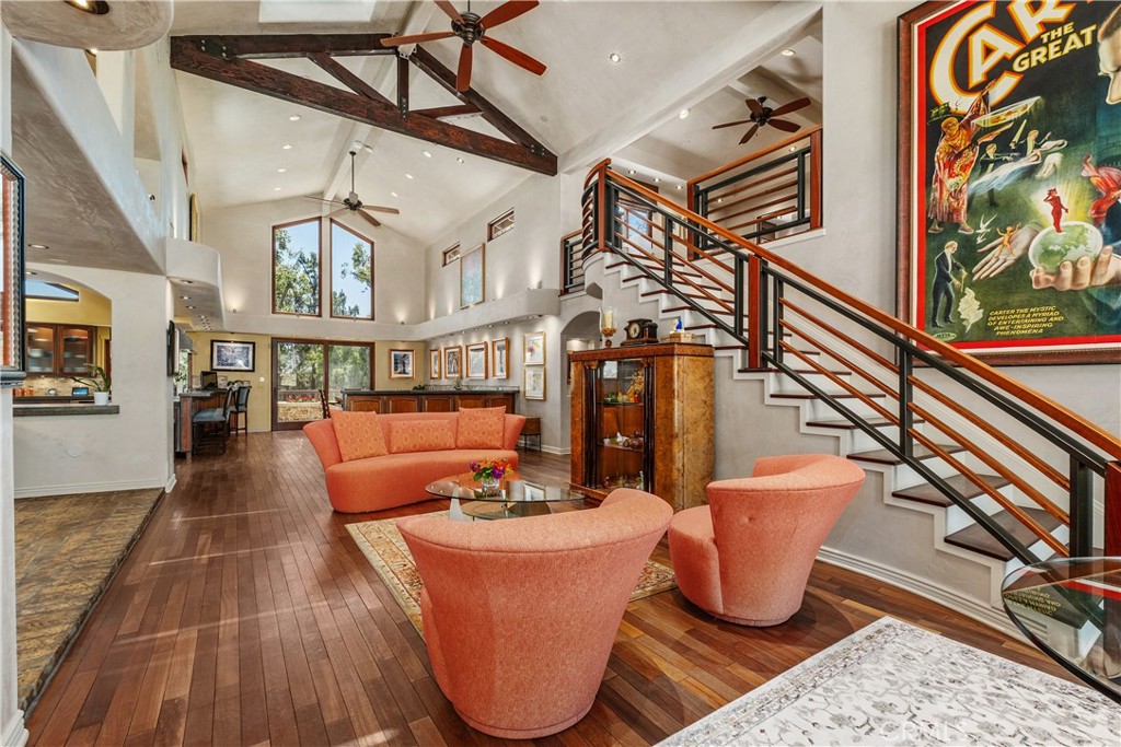 7626 E Saddlehill Trail