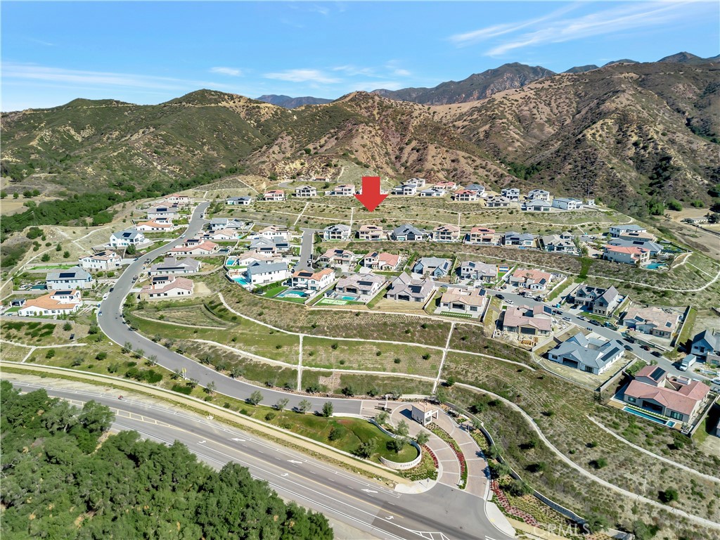 28710 Hidden Trail