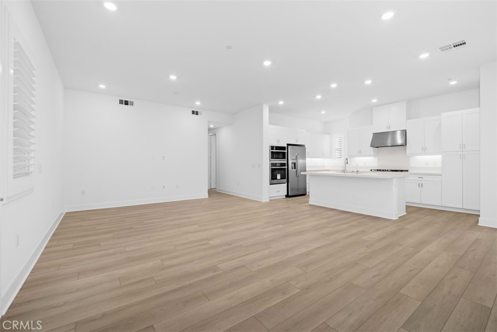 532 Neilson