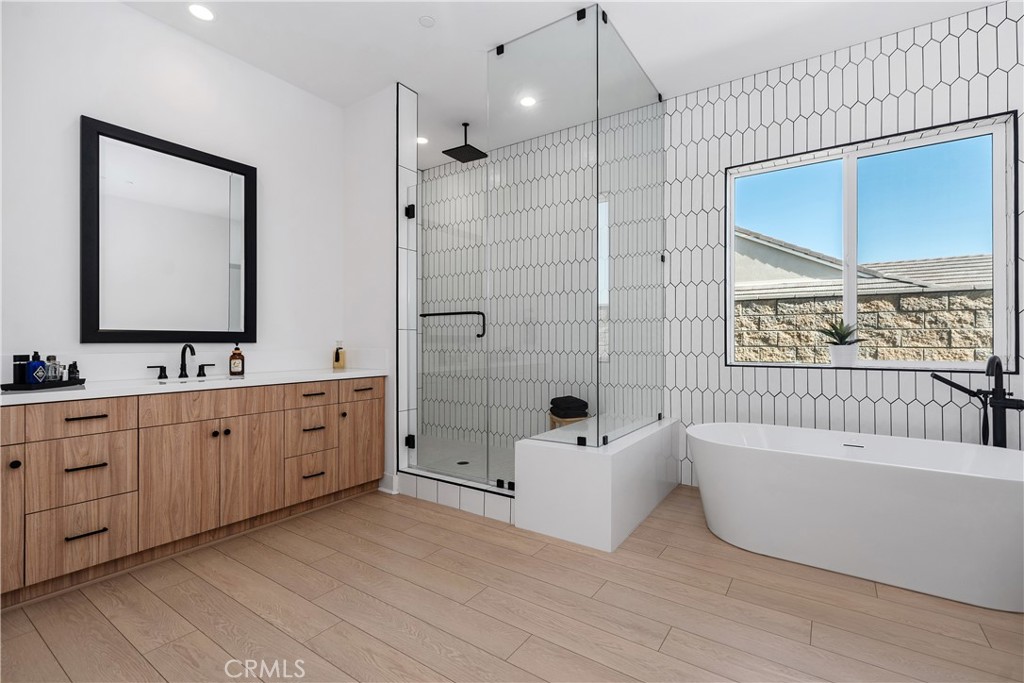 18411 Boulder Bluff
