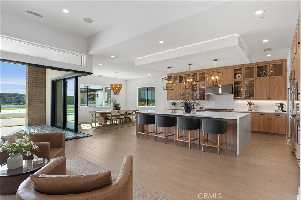18411 Boulder Bluff