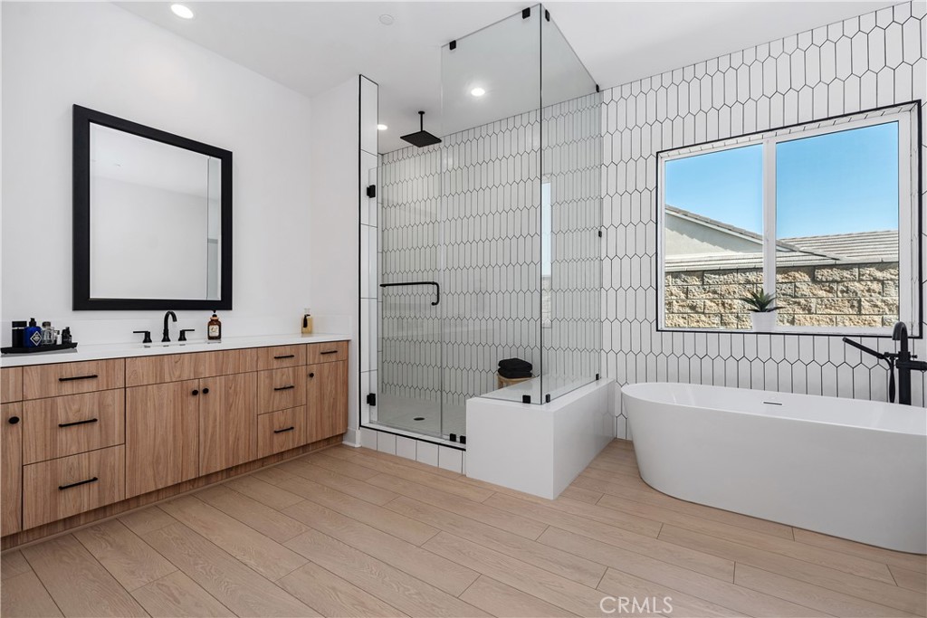18411 Boulder Bluff
