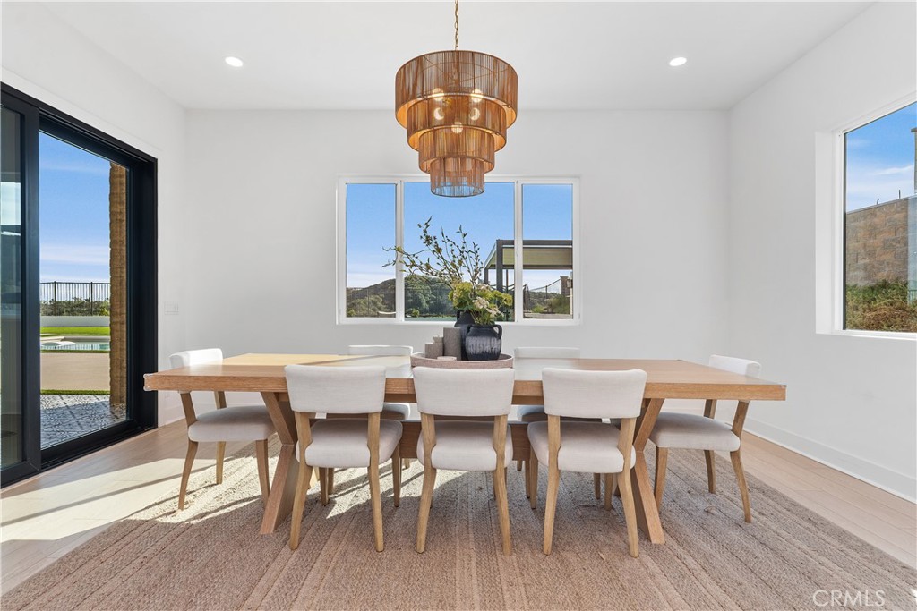 18411 Boulder Bluff