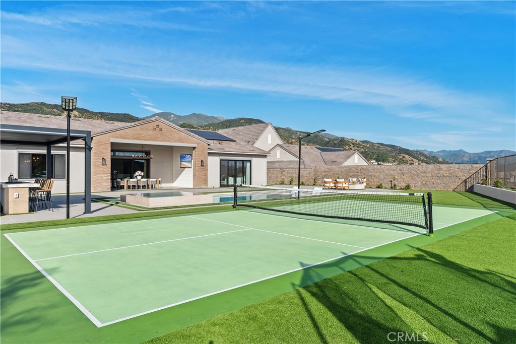 18411 Boulder Bluff