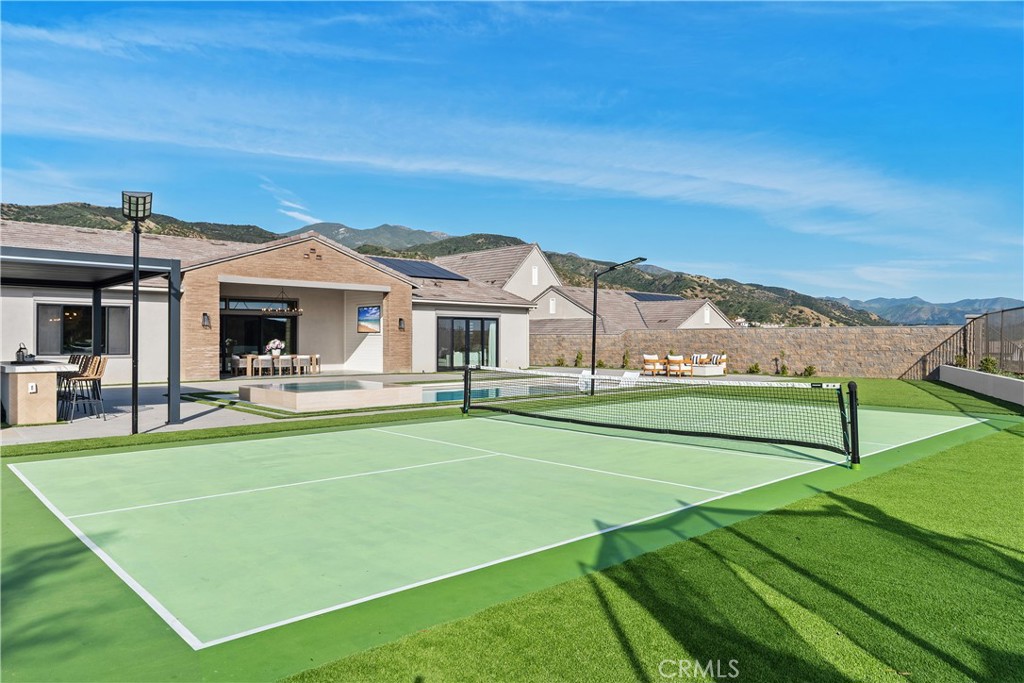 18411 Boulder Bluff