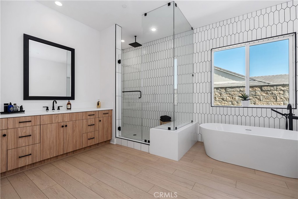 18411 Boulder Bluff