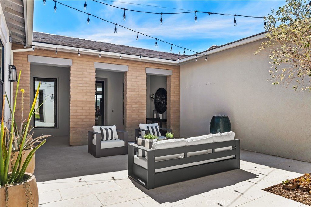 18411 Boulder Bluff