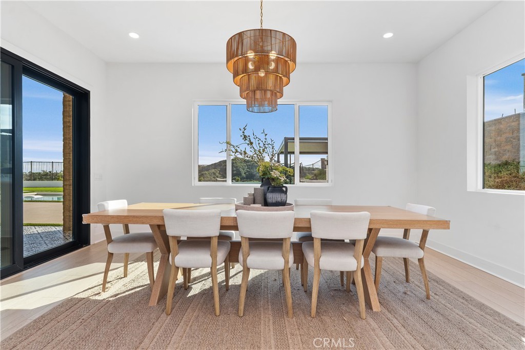 18411 Boulder Bluff