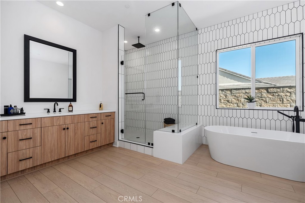 18411 Boulder Bluff