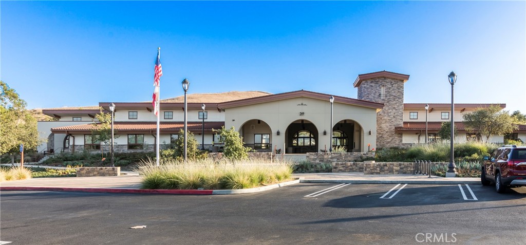 33 Flowerbud