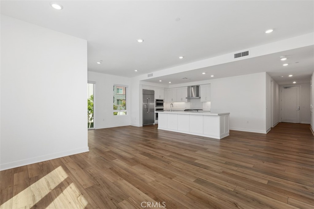 4200 Rivington