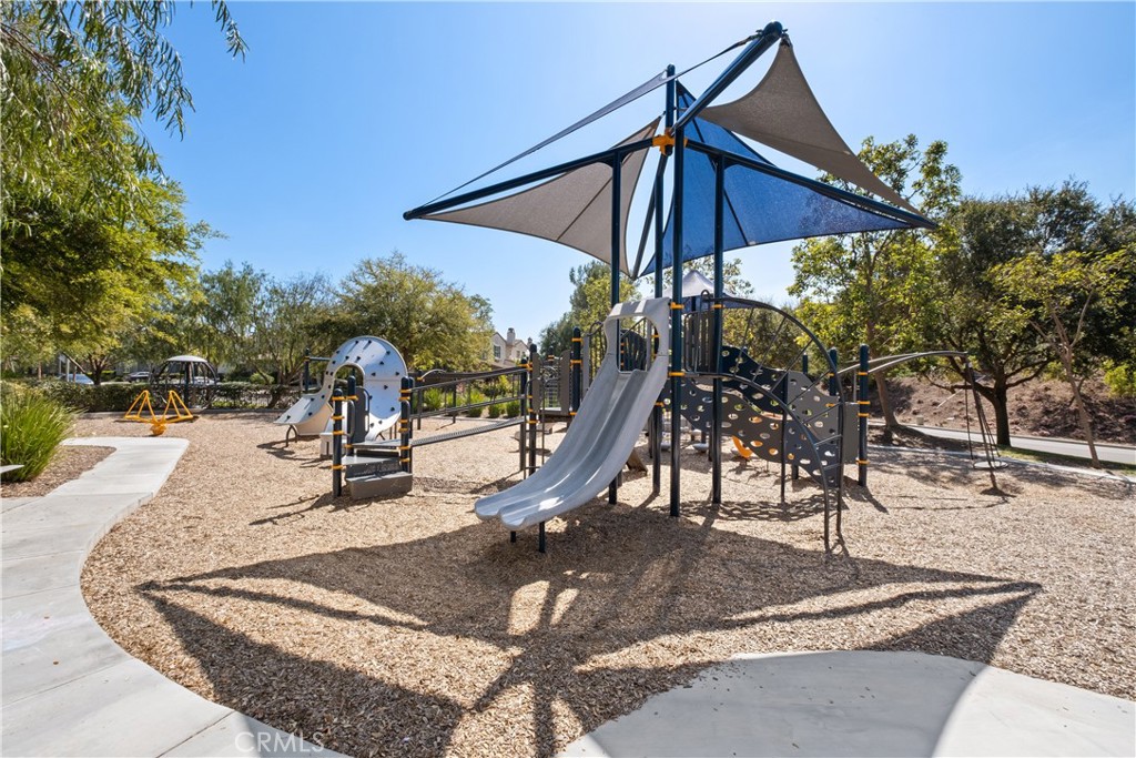 107 Lattice