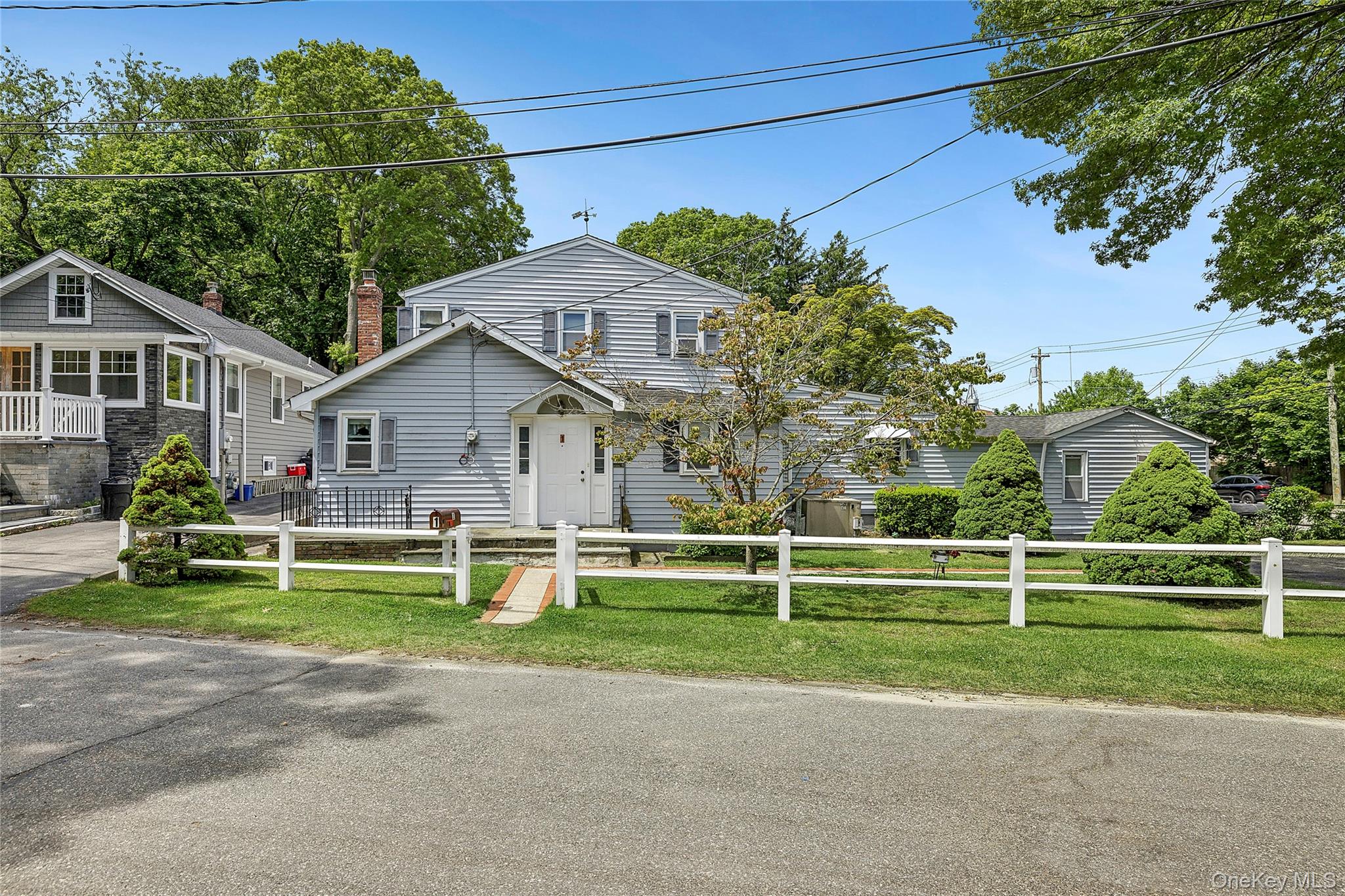 1 Beverly Road