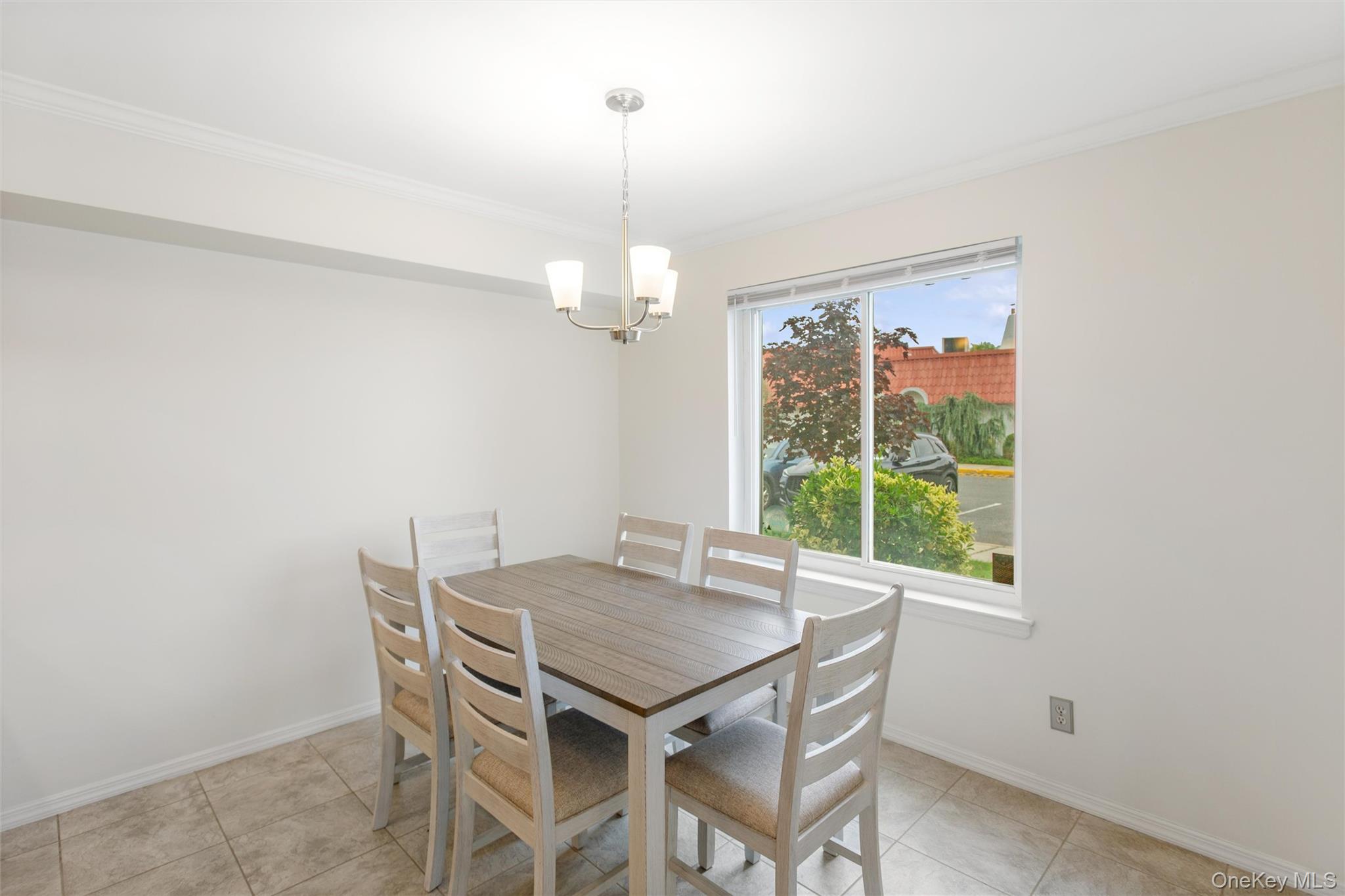 17 Alhambra Drive Unit: 17
