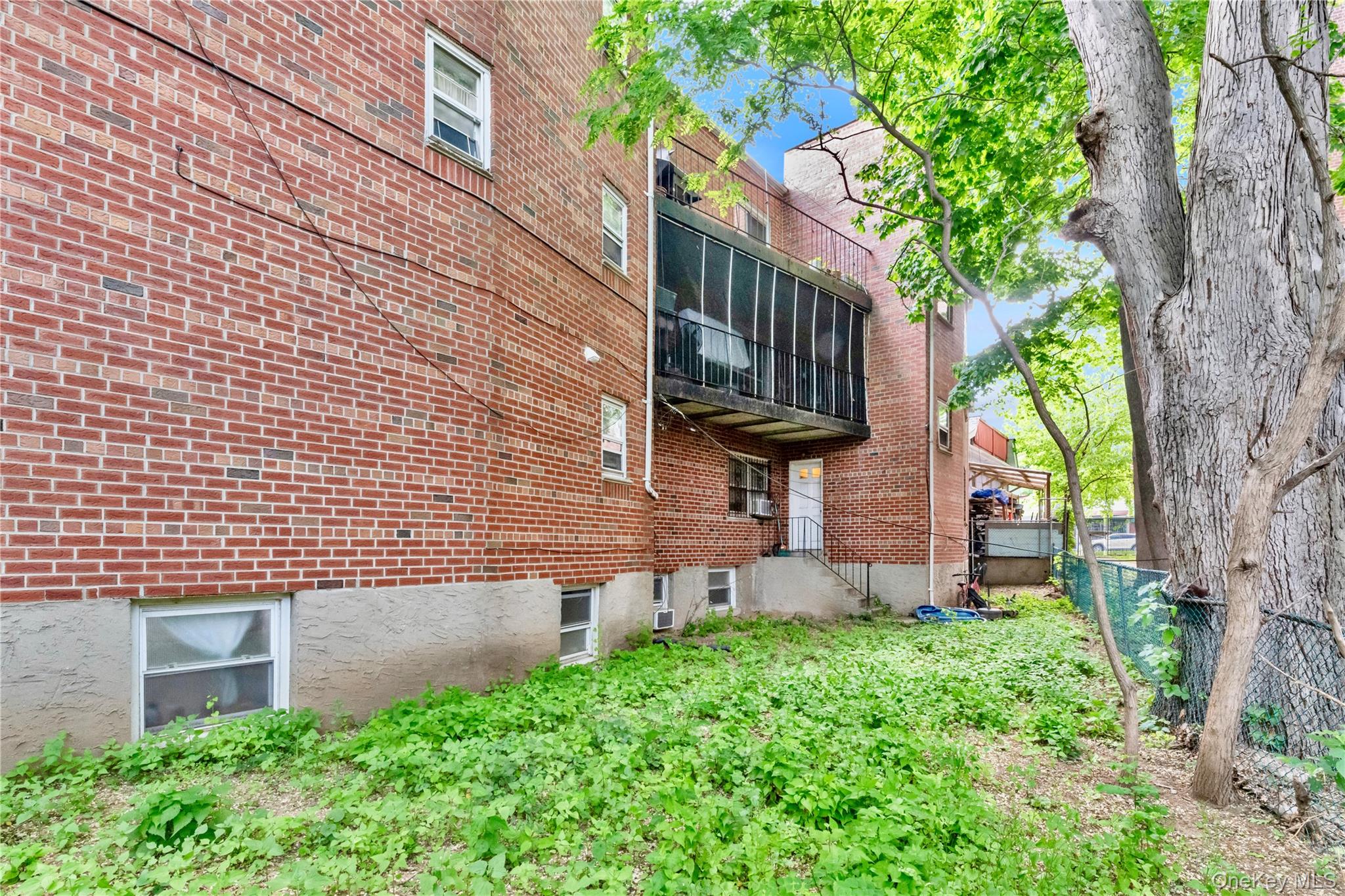 36-11 Utopia Parkway