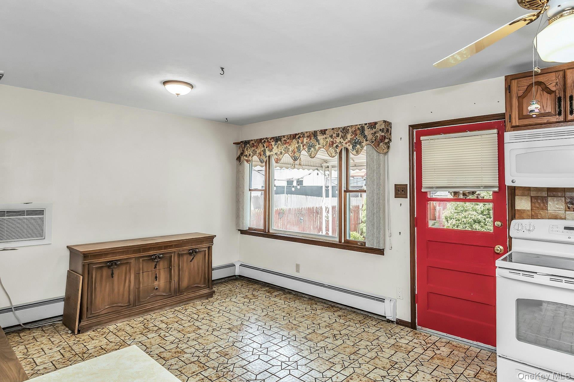 22 Beach Avenue