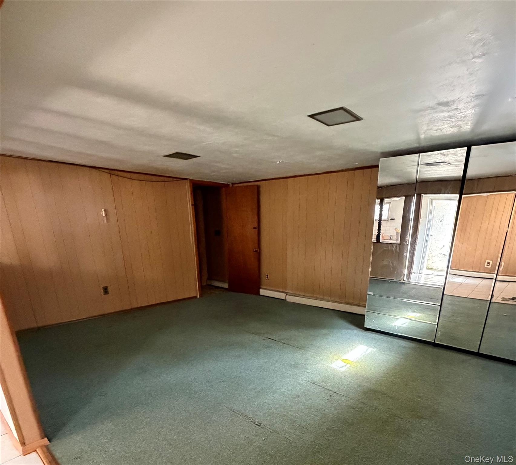 22 Beach Avenue