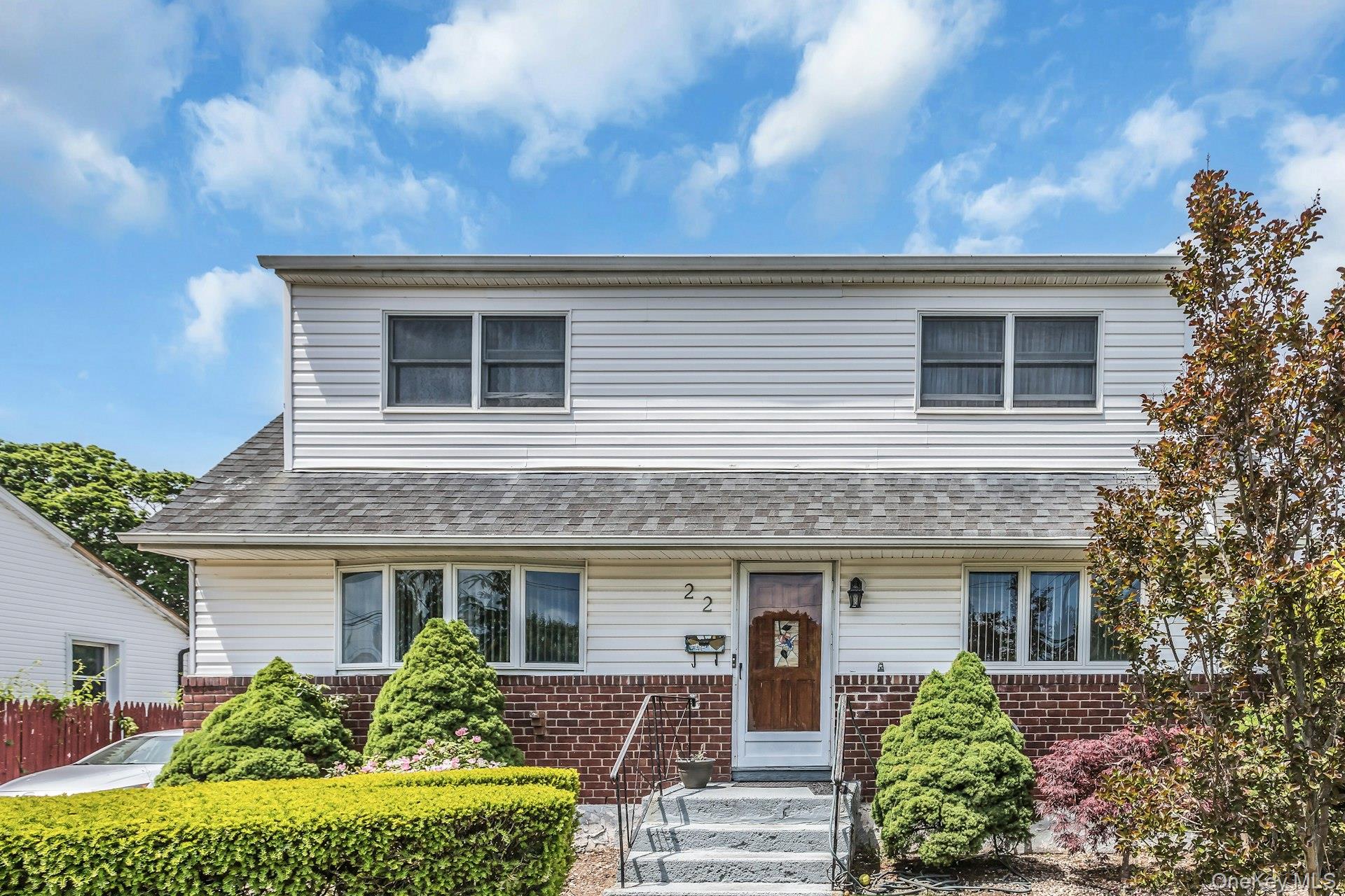 22 Beach Avenue