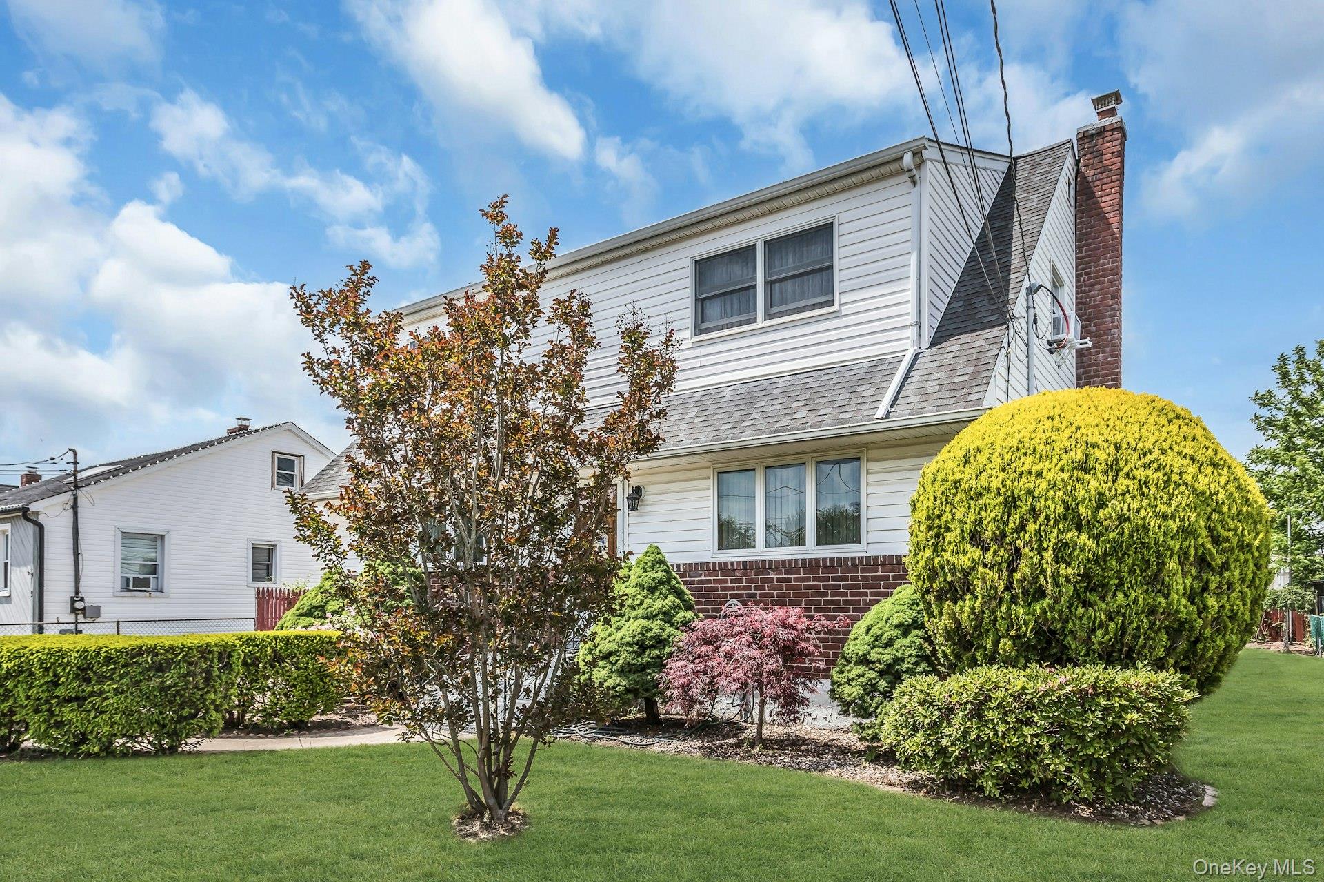 22 Beach Avenue