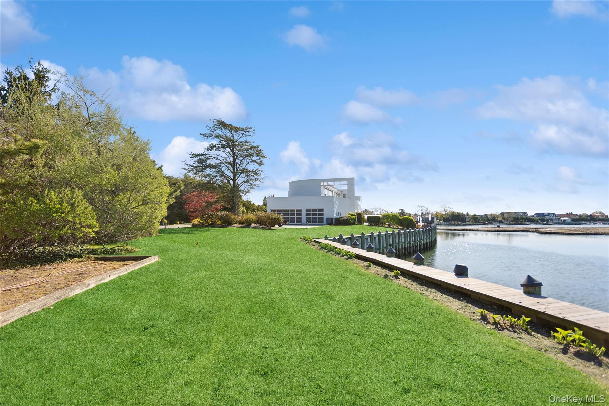 50 Heron Drive