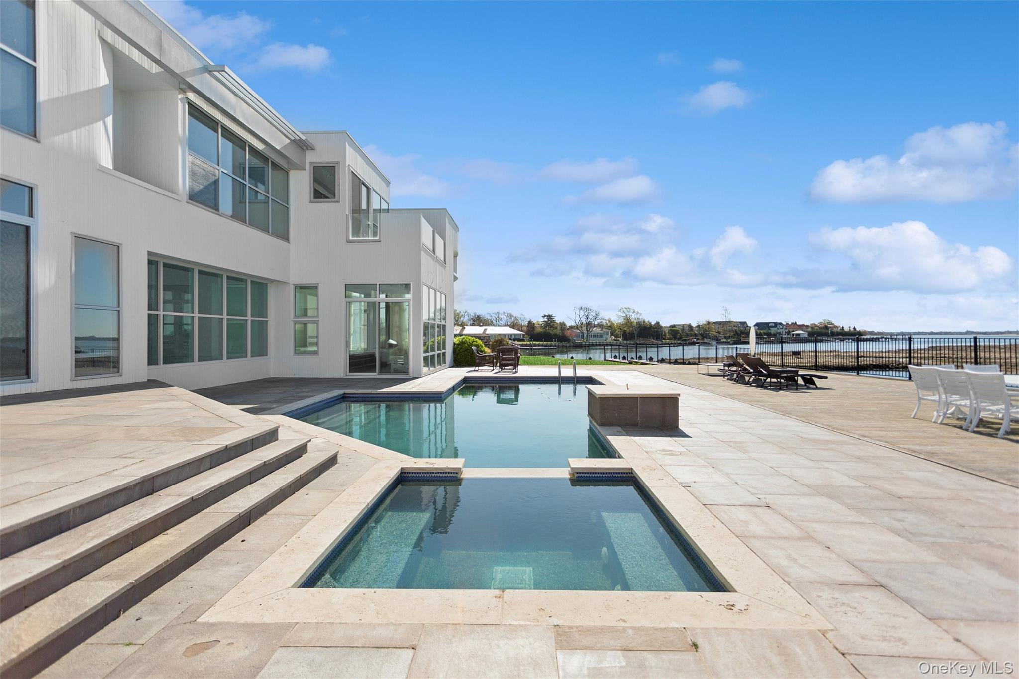 50 Heron Drive