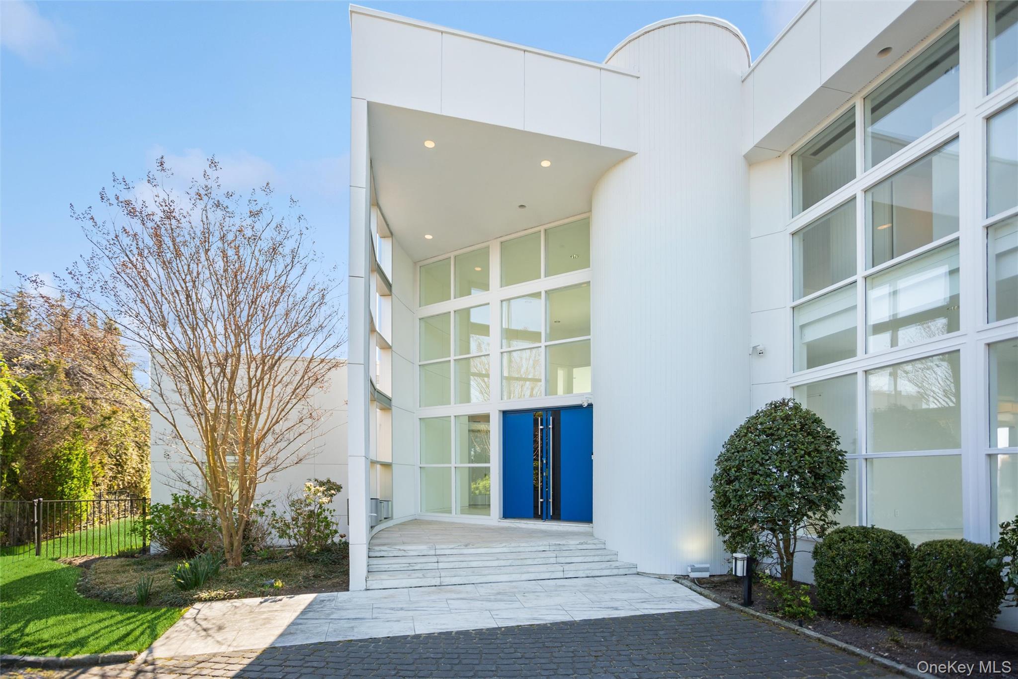 50 Heron Drive