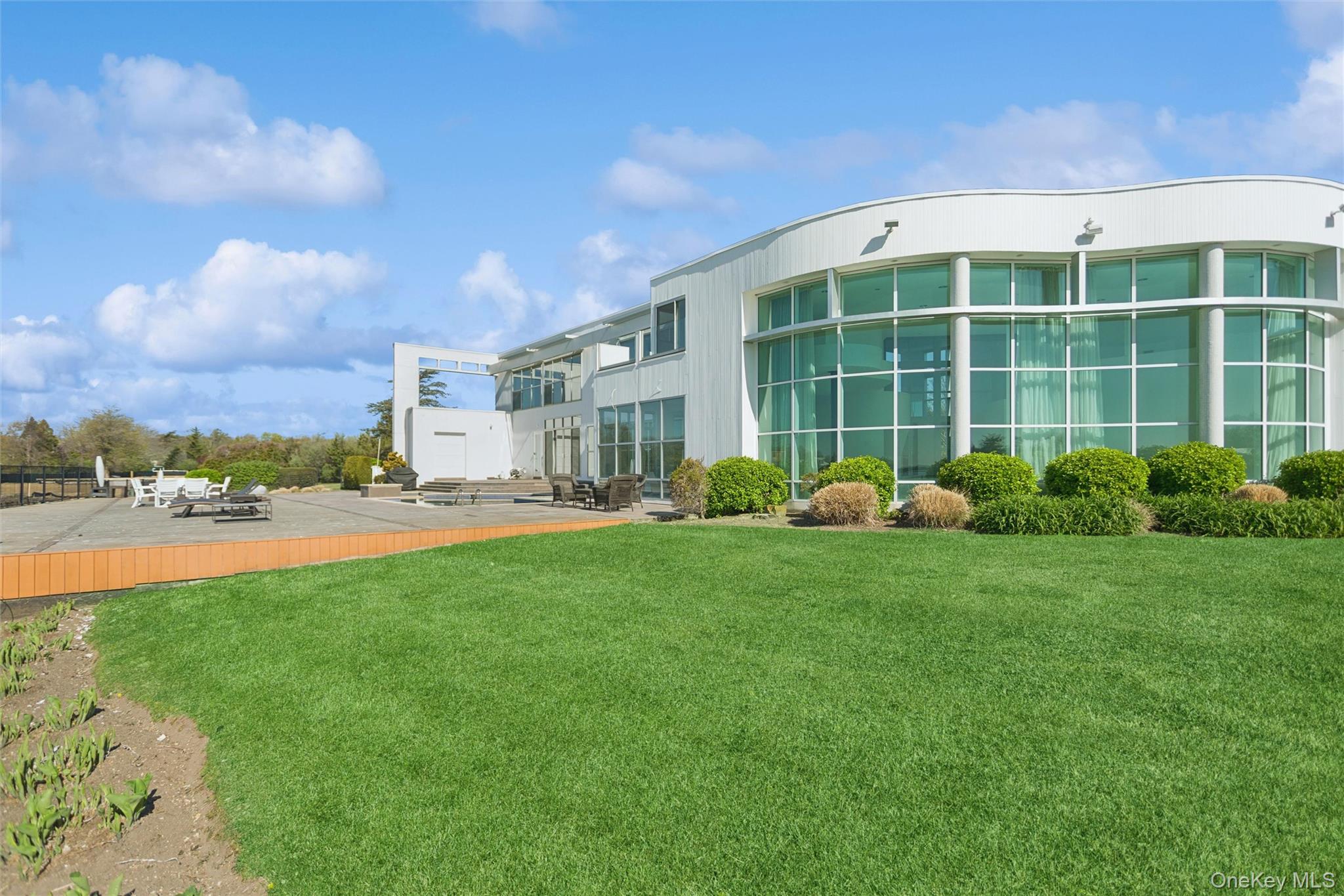50 Heron Drive