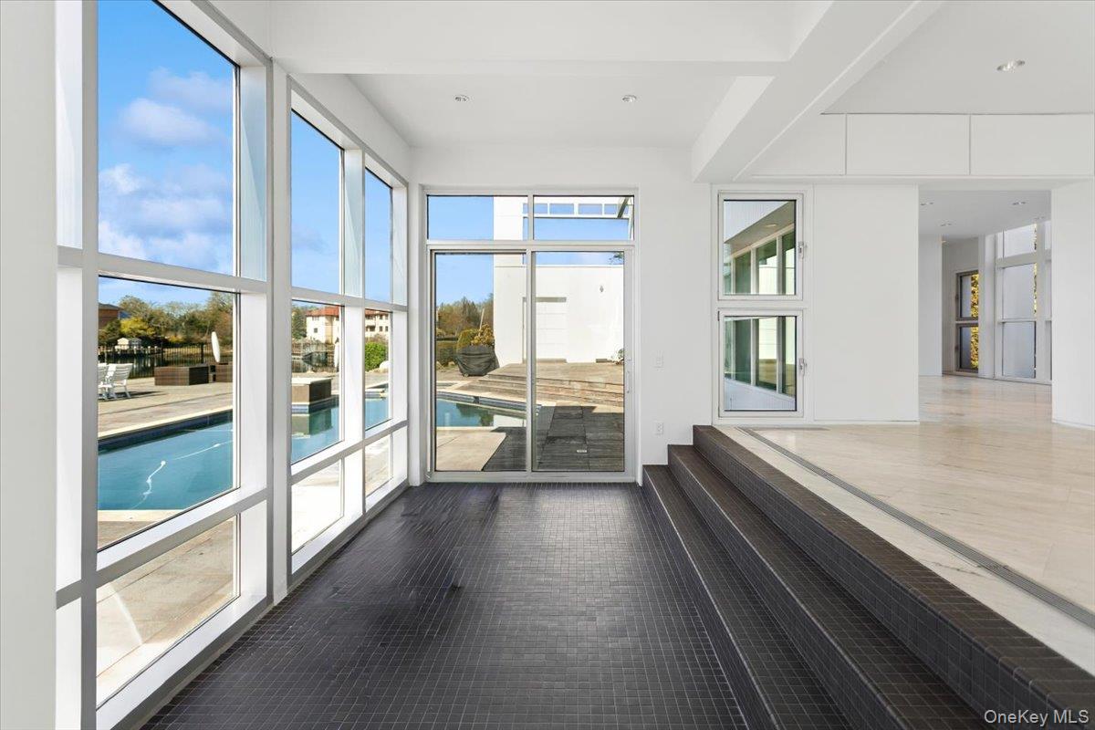 50 Heron Drive