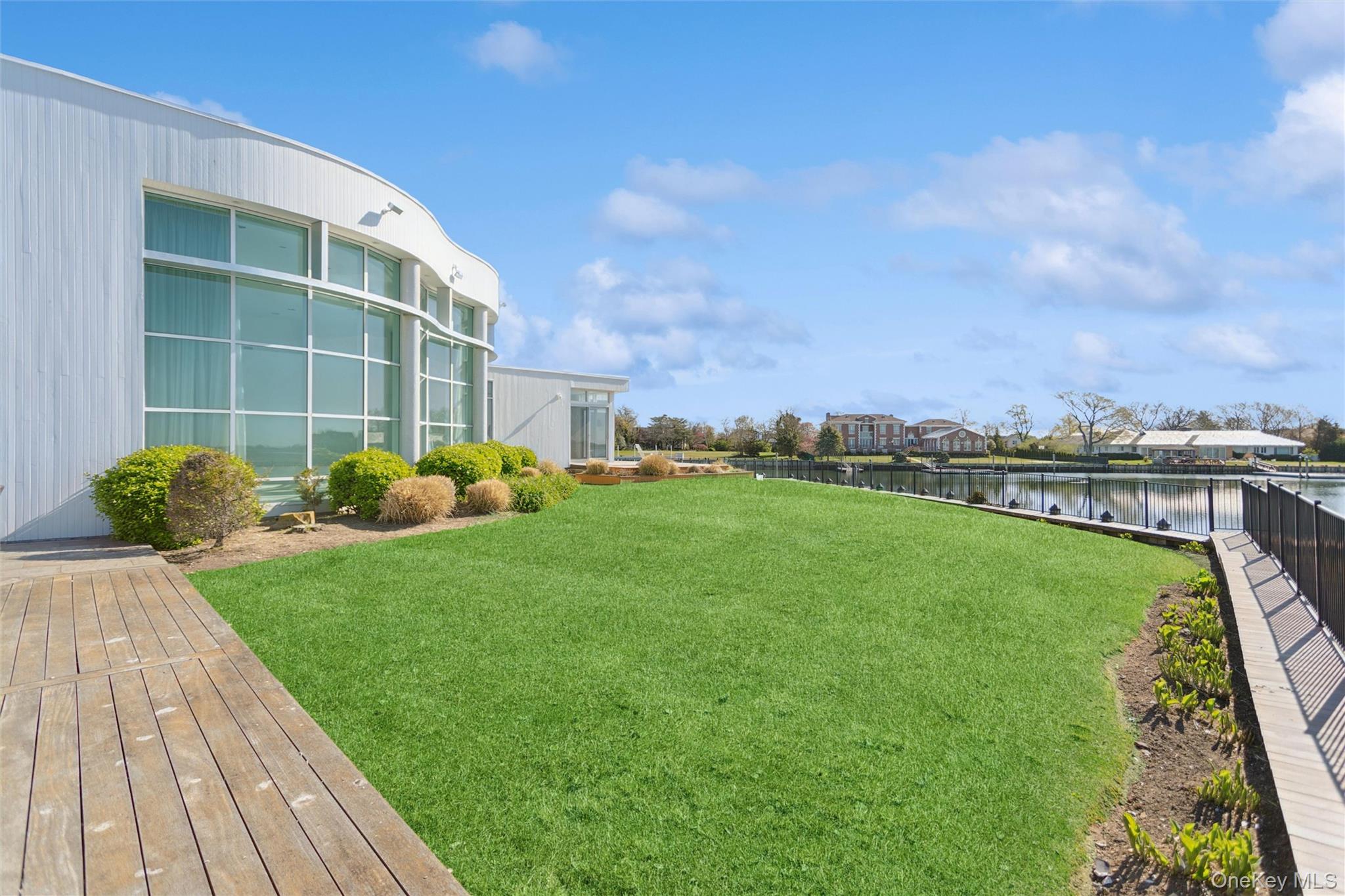 50 Heron Drive