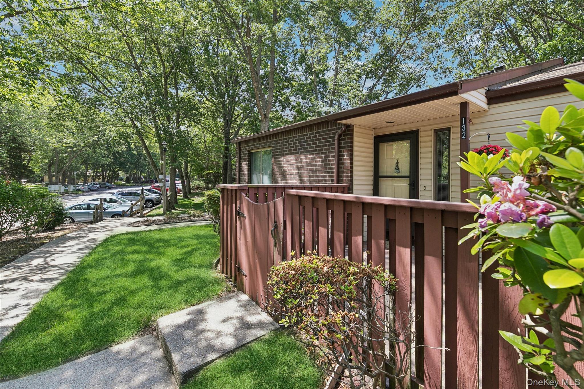 132 Birchwood Road Unit: 132