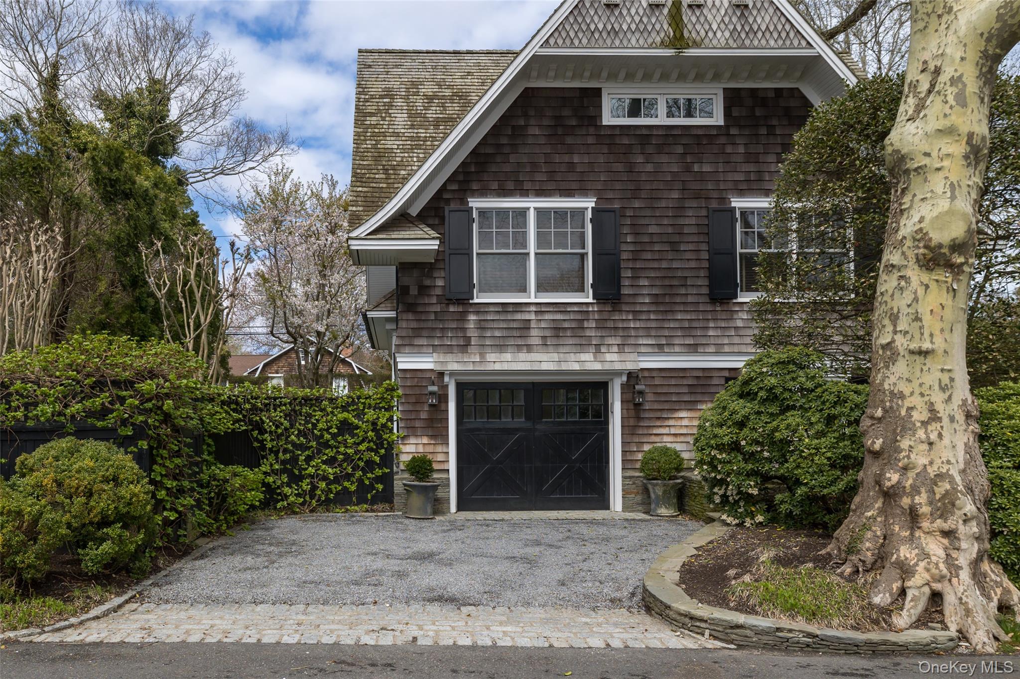 1 Meadow Way