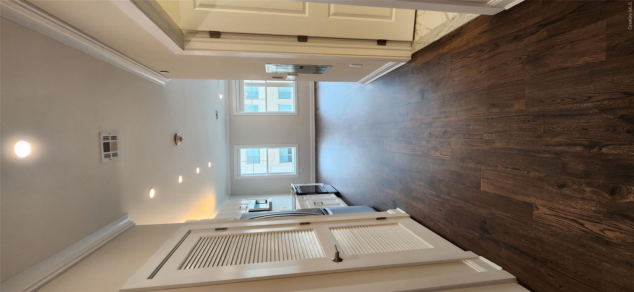 5 Freer Street Unit: 427