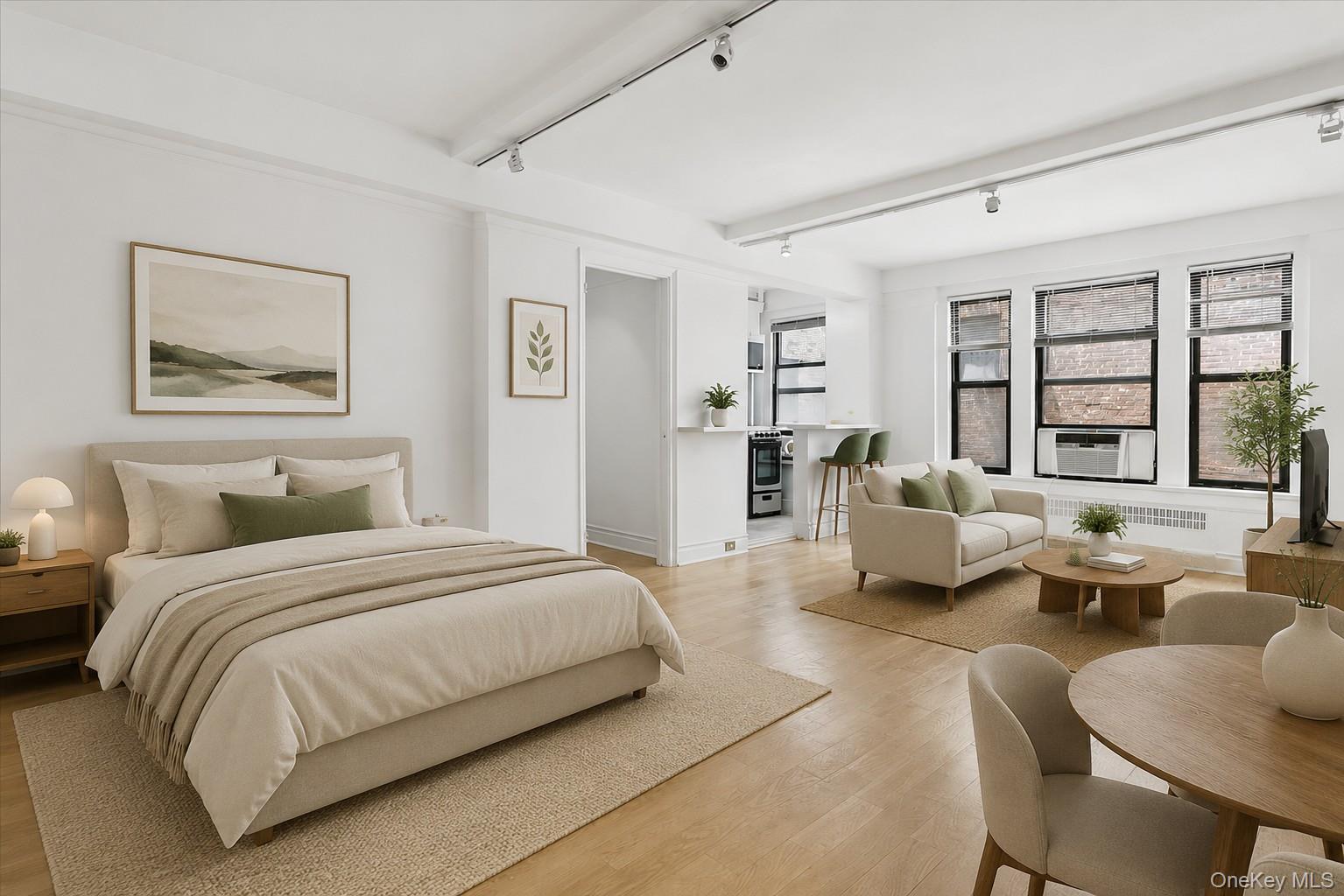 319 E 50 Street Unit: 10L